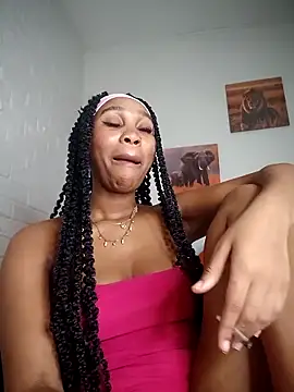 Snapshot of Shria107 chatting on February 15, 2026, 10:50 pm Shria107 online show from February 15, 2026, 10:50 pm