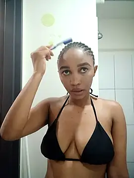 Snapshot of Shria107 chatting on March 13, 2026, 8:04 pm Shria107 online show from March 13, 2026, 8:04 pm