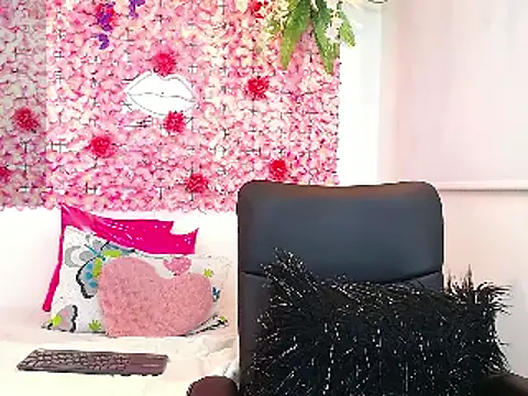 BLONDE SEXYHOT online show from January 11, 2025, 11:02 pm