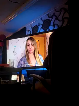 Snapshot of iamexist800 chatting on October 29, 2025, 9:11 am iamexist800 online show from October 29, 2025, 9:11 am