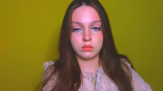 Snapshot of miss_merciless_ chatting on April 19, 2026, 6:21 pm miss merciless online show from April 19, 2026, 6:21 pm