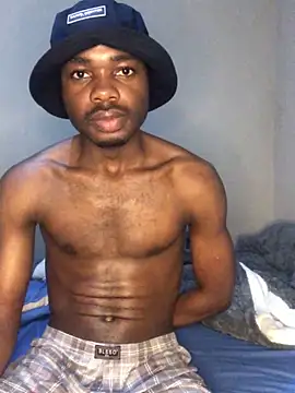 Snapshot of kinglorad chatting on November 12, 2025, 9:36 pm kinglorad online show from November 12, 2025, 9:36 pm