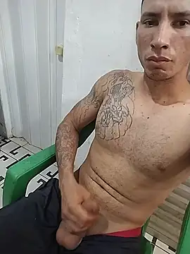 Rafaelgoxtoz online show from July 28, 2026, 5:23 pm
