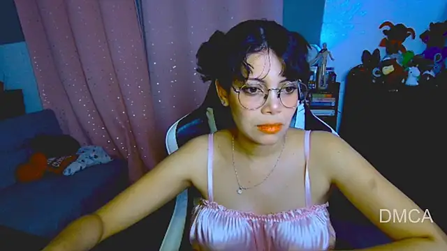 Drea Foox online show from February 1, 2026, 3:49 am