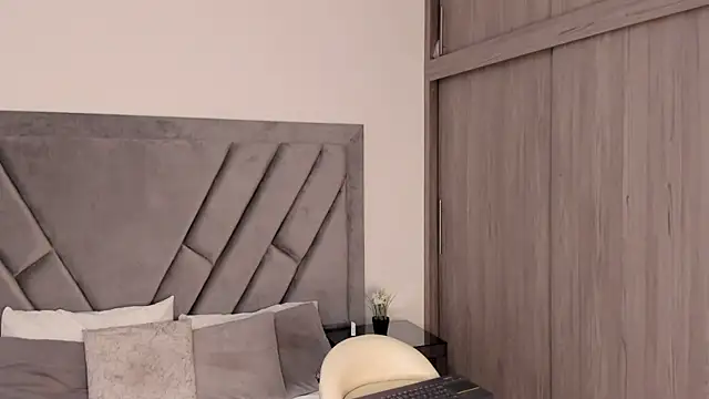 Snapshot of nataliee_foster chatting on January 30, 2025, 11:33 am nataliee foster online show from January 30, 2025, 11:33 am