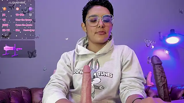 Kaira mosse online show from January 31, 2025, 11:35 am