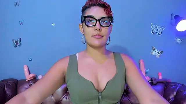 Kaira mosse online show from March 12, 2026, 1:39 pm