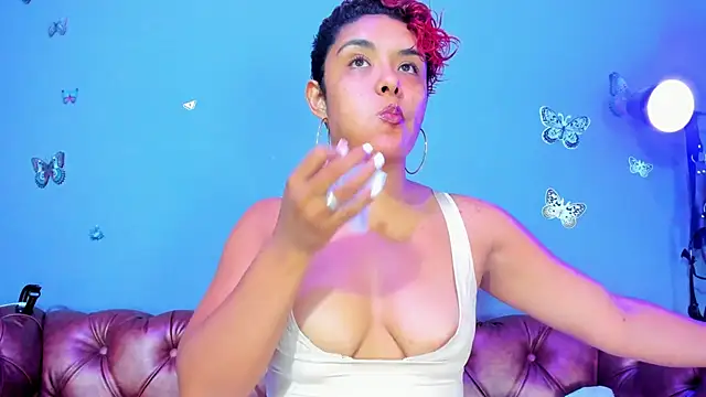 Snapshot of Kaira_mosse chatting on May 5, 2026, 10:56 am Kaira mosse online show from May 5, 2026, 10:56 am