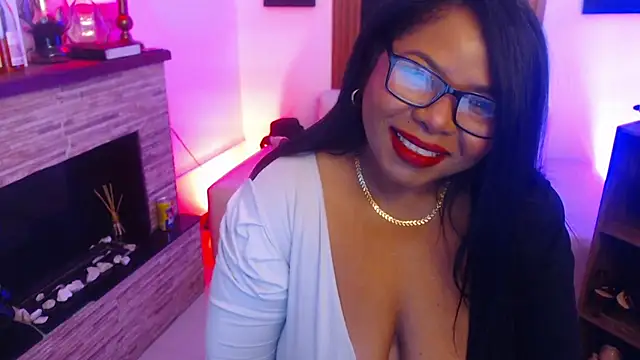 Keilathompson online show from June 3, 2026, 10:29 am