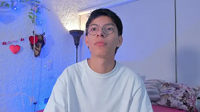 alexandersawyer online show from February 27, 2025, 3:47 am