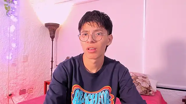 alexandersawyer online show from March 5, 2025, 12:00 pm