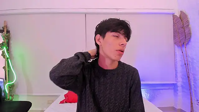 alexandersawyer online show from October 23, 2025, 4:34 am