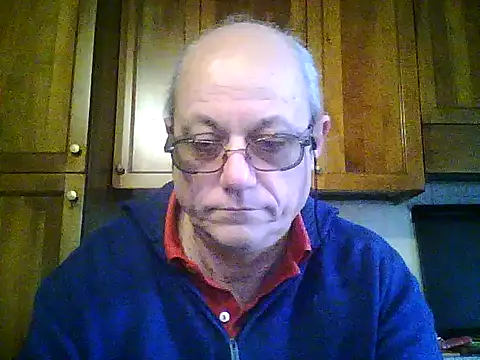 Snapshot of gianbragallini chatting on January 17, 2026, 2:11 pm gianbragallini online show from January 17, 2026, 2:11 pm