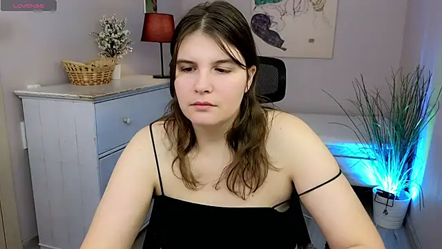 Ruyjin Choi online show from November 27, 2025, 10:50 am