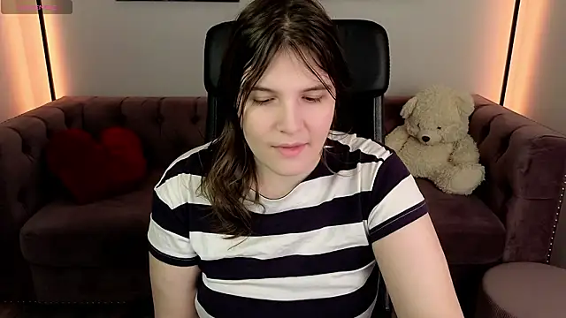 Snapshot of Ruyjin_Choi chatting on February 8, 2026, 11:02 am Ruyjin Choi online show from February 8, 2026, 11:02 am