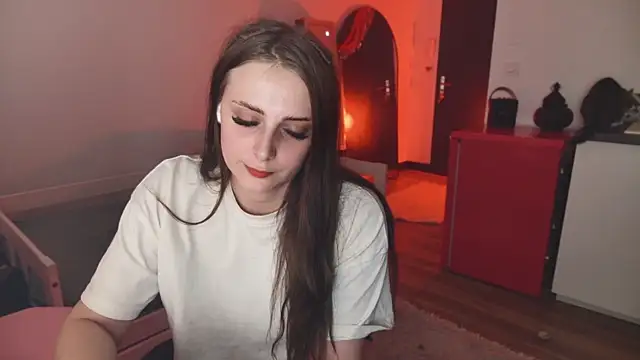 ce leste   online show from February 13, 2026, 10:39 pm