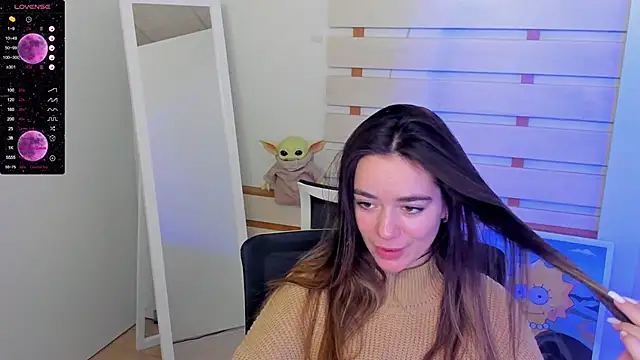 Bella XO online show from December 9, 2024, 10:43 am