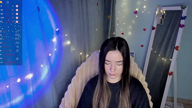 Bella XO online show from March 4, 2025, 10:24 am