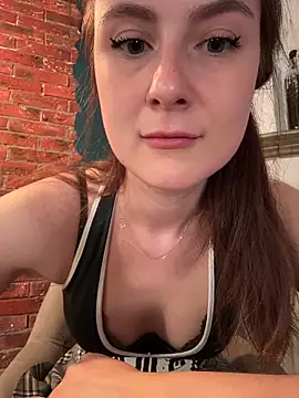Dina Tease online show from June 14, 2026, 11:23 am