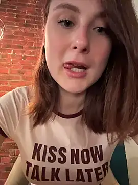 Dina Tease online show from July 7, 2026, 11:14 am