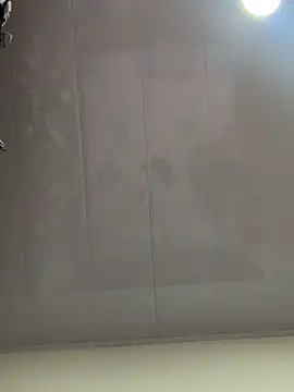 Saray reyes online show from October 28, 2025, 12:03 am