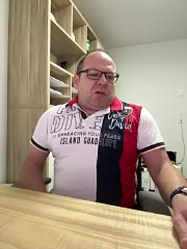 coupleLatinaLovers online show from March 9, 2026, 6:06 am