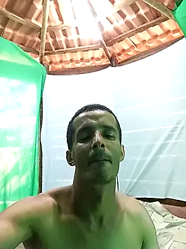 Snapshot of morenogato100 chatting on April 30, 2026, 1:06 pm morenogato100 online show from April 30, 2026, 1:06 pm
