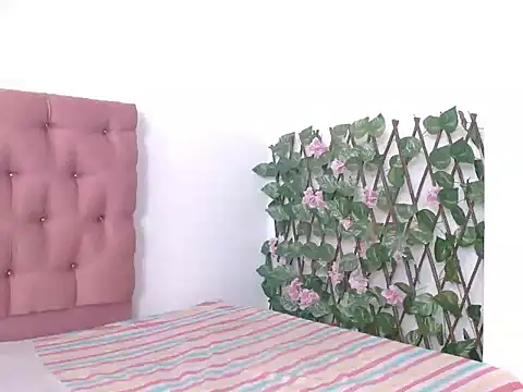  69HONRY online show from September 11, 2025, 1:00 pm