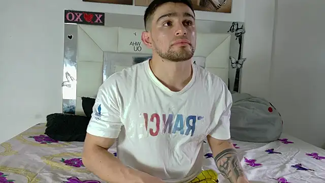 Sexy Alejandro  online show from March 4, 2025, 5:34 pm