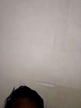 Snapshot of Bigcocks01 chatting on February 3, 2026, 6:13 pm Bigcocks01 online show from February 3, 2026, 6:13 pm