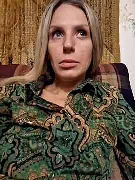 Snapshot of YourJuliena chatting on December 31, 2024, 7:51 pm YourJuliena online show from December 31, 2024, 7:51 pm