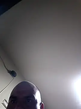 Snapshot of Camilo-31RI chatting on February 8, 2026, 1:42 am Camilo-31RI online show from February 8, 2026, 1:42 am