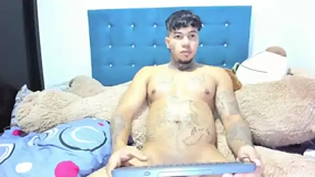 daamonxxx19 online show from November 26, 2025, 11:17 pm