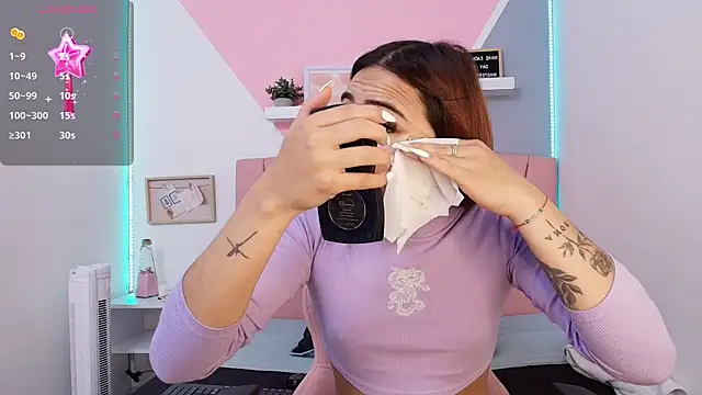 MiissIvy online show from December 24, 2024, 12:00 pm