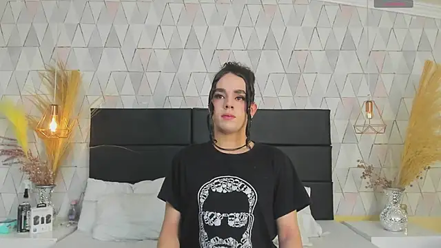 JustinePerry online show from January 14, 2026, 3:56 am