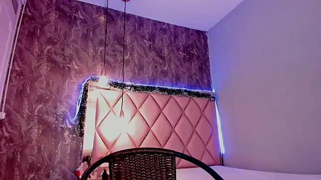 megan 100 online show from December 14, 2024, 10:18 pm