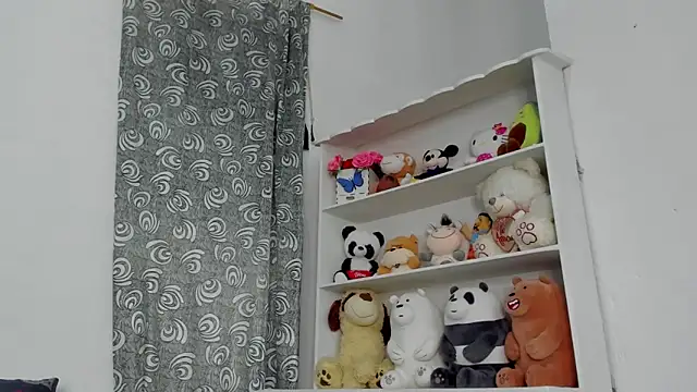 megan 100 online show from February 23, 2026, 4:04 pm