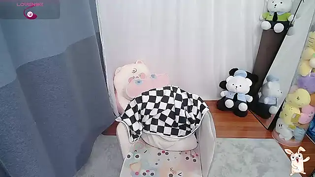 Snapshot of CN-Doudou chatting on October 21, 2025, 2:34 am CN-Doudou online show from October 21, 2025, 2:34 am