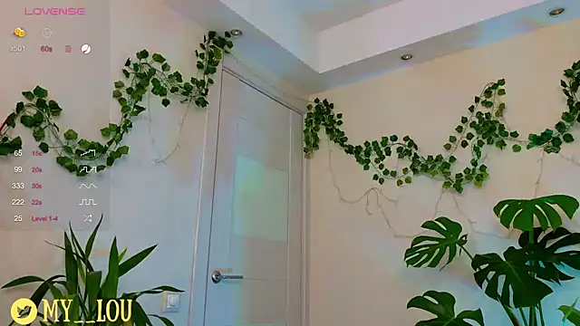 MyLou  online show from December 14, 2024, 6:52 pm