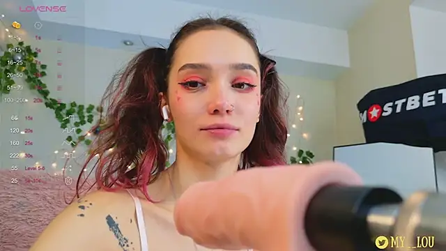 MyLou  online show from January 7, 2025, 7:06 pm