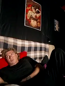 Lovely milk online show from March 19, 2025, 6:55 pm