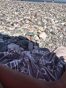 Lovely milk online show from September 11, 2025, 7:30 am