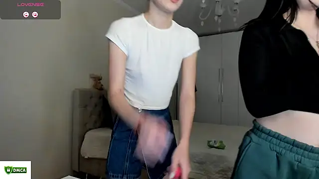 Snapshot of mitimisimi chatting on February 11, 2025, 4:35 pm mitimisimi online show from February 11, 2025, 4:35 pm