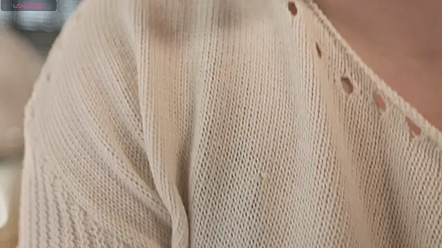 LikaBerry1 online show from September 13, 2025, 12:16 pm