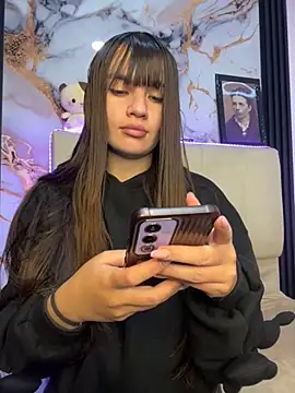 angel natural online show from October 15, 2025, 7:25 pm