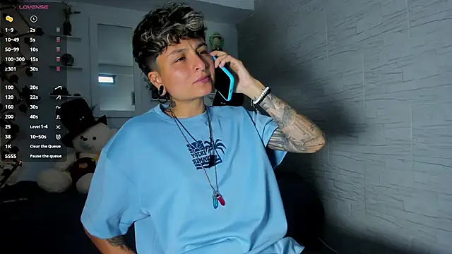 Snapshot of ZuryRamirez_ chatting on September 13, 2025, 7:57 pm ZuryRamirez online show from September 13, 2025, 7:57 pm