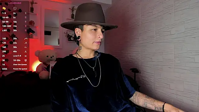 Snapshot of ZuryRamirez_ chatting on September 30, 2025, 7:19 pm ZuryRamirez online show from September 30, 2025, 7:19 pm