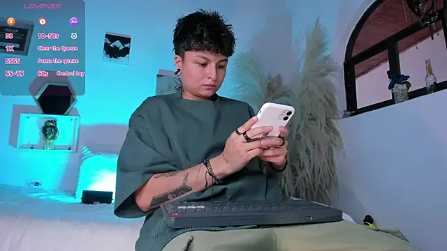 ZuryRamirez  online show from August 1, 2026, 7:35 pm