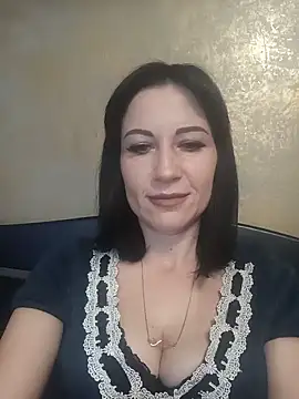 FireLily332 online show from December 26, 2024, 5:40 pm