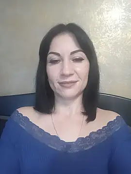 FireLily332 online show from January 15, 2025, 7:23 pm